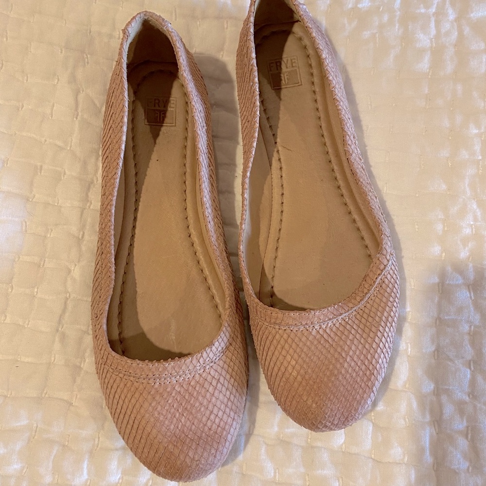 Frye Snake Embossed Leather Carson Flat